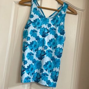 Cute Workout Tank Top Women’s Size Medium